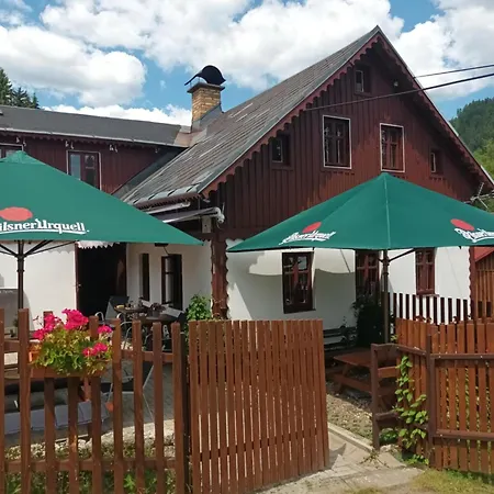 Na Dvorku